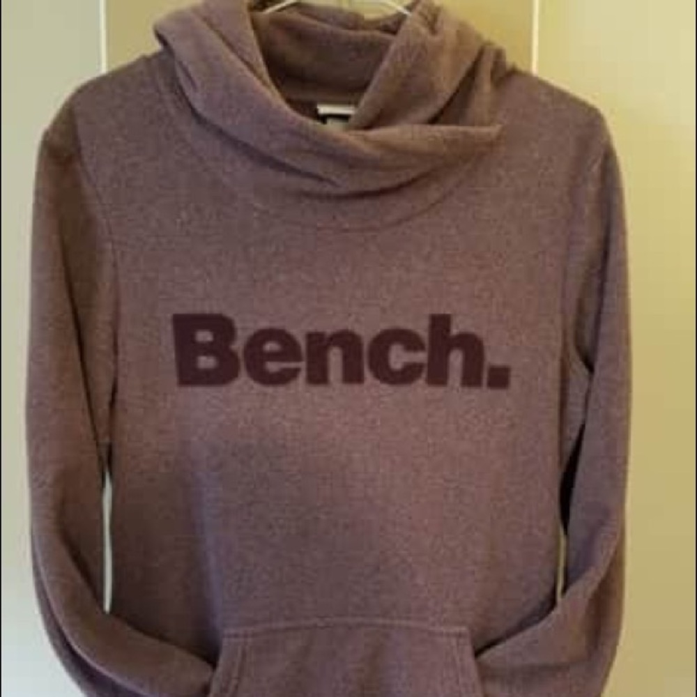 Bench Pullover Hoodie
